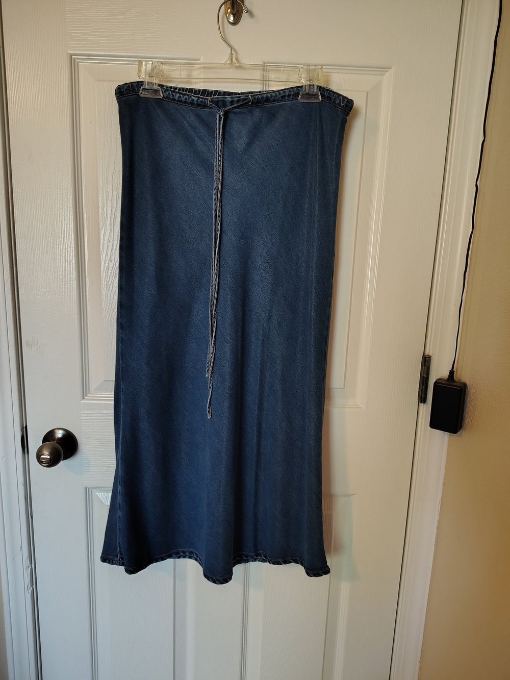 Coldwater Creek Blue Denim-Texture Tencel Skirt MP
